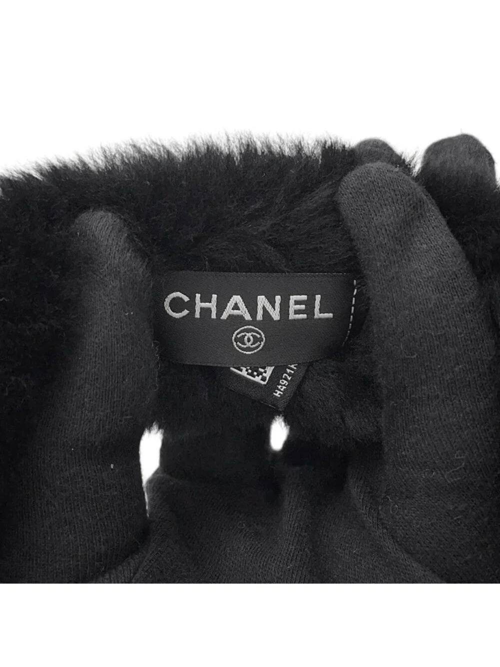 Chanel Ear Muffs CC Logo Shearling Lambskin Coco Neige Collection Black White